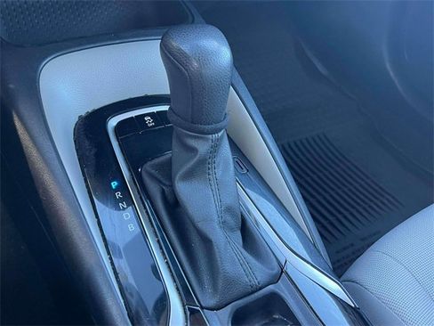 Used 2022 Toyota Corolla LE image 28