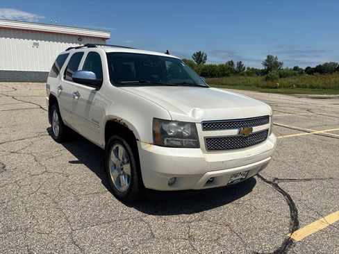 Used 2011 Chevrolet Tahoe LTZ AWD/4WD image 3