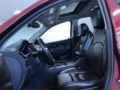 Used 2016 Chevrolet Traverse LTZ AWD/4WD image 11