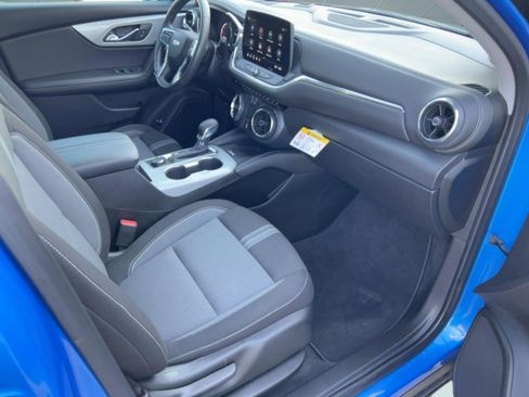 Certified 2024 Chevrolet Blazer LT w/ Convenience Package image 31