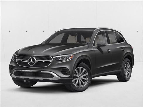Used 2025 Mercedes-Benz GLC 300 4MATIC image 1