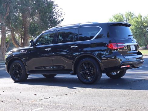 Used 2018 INFINITI QX80 4WD w/ Driver Assistance Package image 7