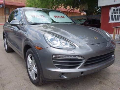 Used 2011 Porsche Cayenne S image 1