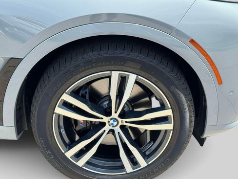 Certified 2024 BMW X7 xDrive40i w/ M Sport Package AWD/4WD image 8