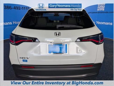 Certified 2026 Honda HR-V LX image 8