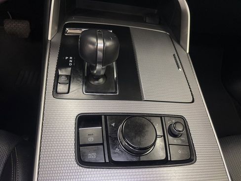 Used 2024 MAZDA CX-90 3.3 Turbo w/ Preferred Plus image 19