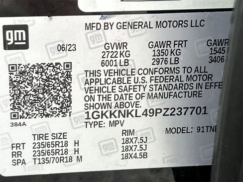 Used 2023 GMC Acadia SLE image 21