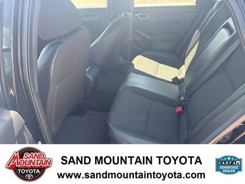Used 2025 Honda Civic Sport image 14