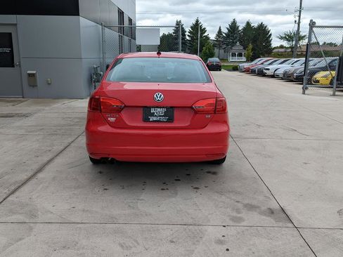 Used 2014 Volkswagen Jetta SE image 9