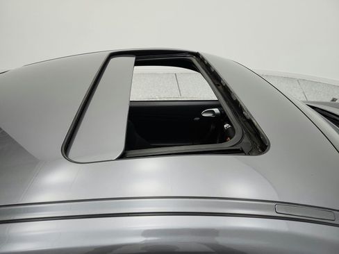 Used 2006 Porsche 911 Carrera S RWD image 17