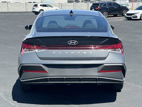Used 2026 Hyundai Elantra Sport FWD image 3