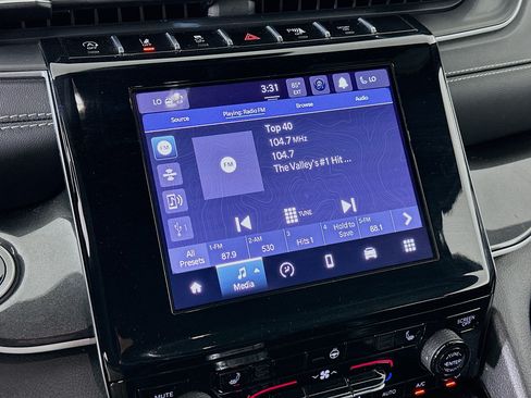 Used 2023 Jeep Grand Cherokee Altitude RWD image 21