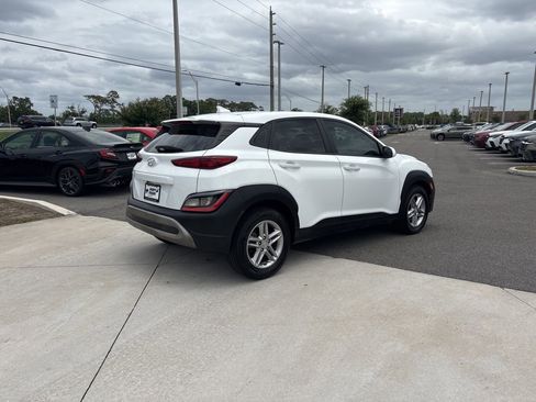 Used 2022 Hyundai Kona SE FWD image 5