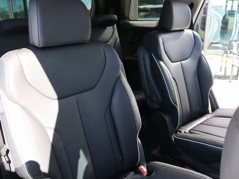 Used 2025 Hyundai Palisade XRT image 14