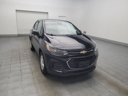 Used 2020 Chevrolet Trax LS w/ Tint and Cruise Package FWD image 13