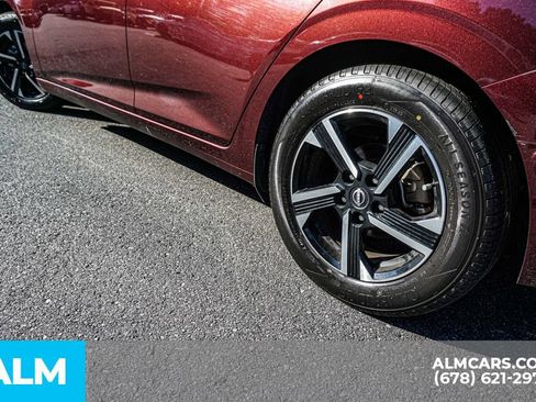 Used 2024 Nissan Sentra SV FWD image 16
