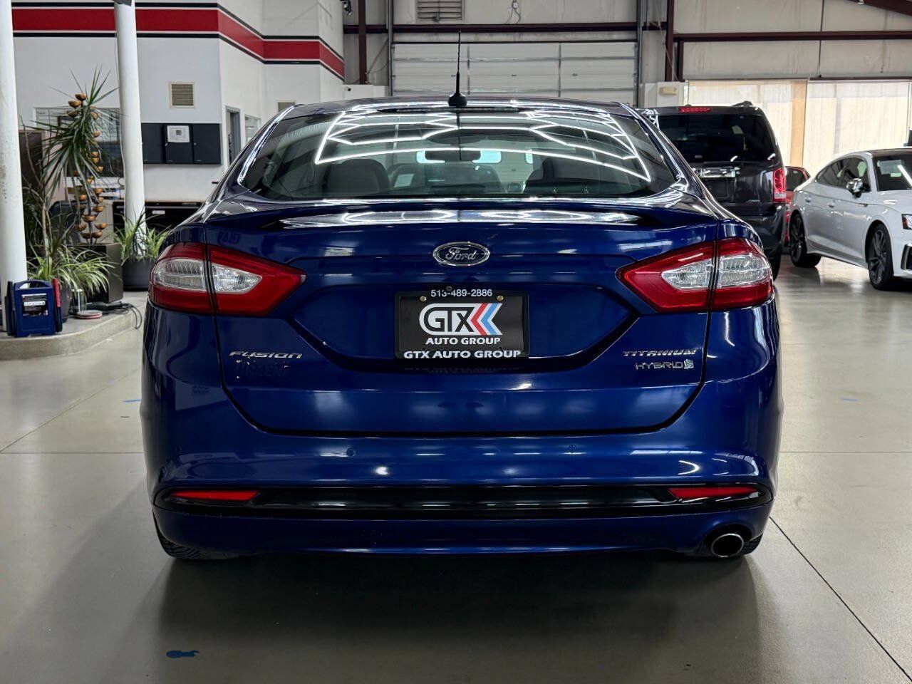 Used 2014 Ford Fusion Titanium FWD image 3