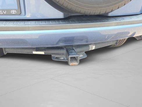 Used 2011 Toyota RAV4 2WD w/ Base L4 Extra Value Pkg image 29