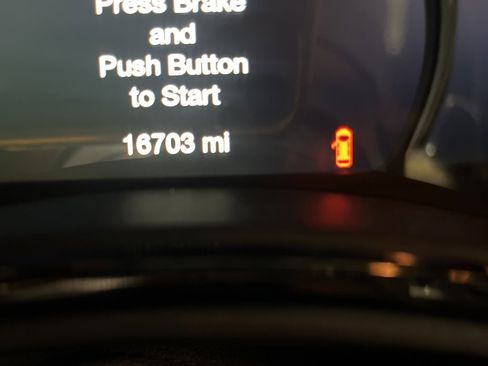 Used 2025 Dodge Durango GT image 2