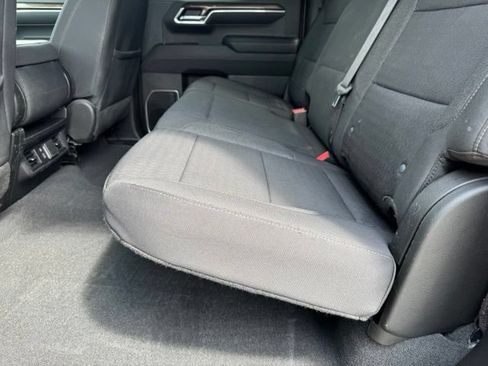 Certified 2023 Chevrolet Silverado 1500 LT AWD/4WD image 7