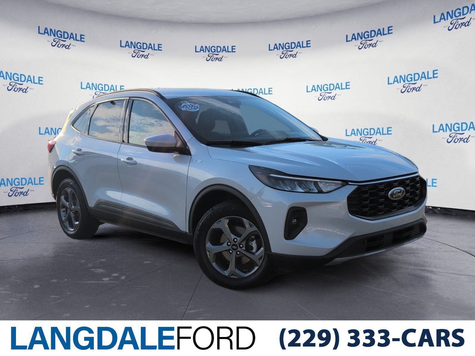 Used 2025 Ford Escape ST-Line Select AWD/4WD image 1