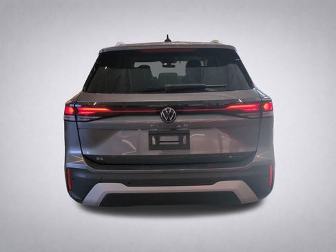 New 2026 Volkswagen Tiguan SE AWD/4WD image 4