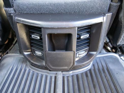 Used 2025 RAM 3500 Big Horn AWD/4WD image 19