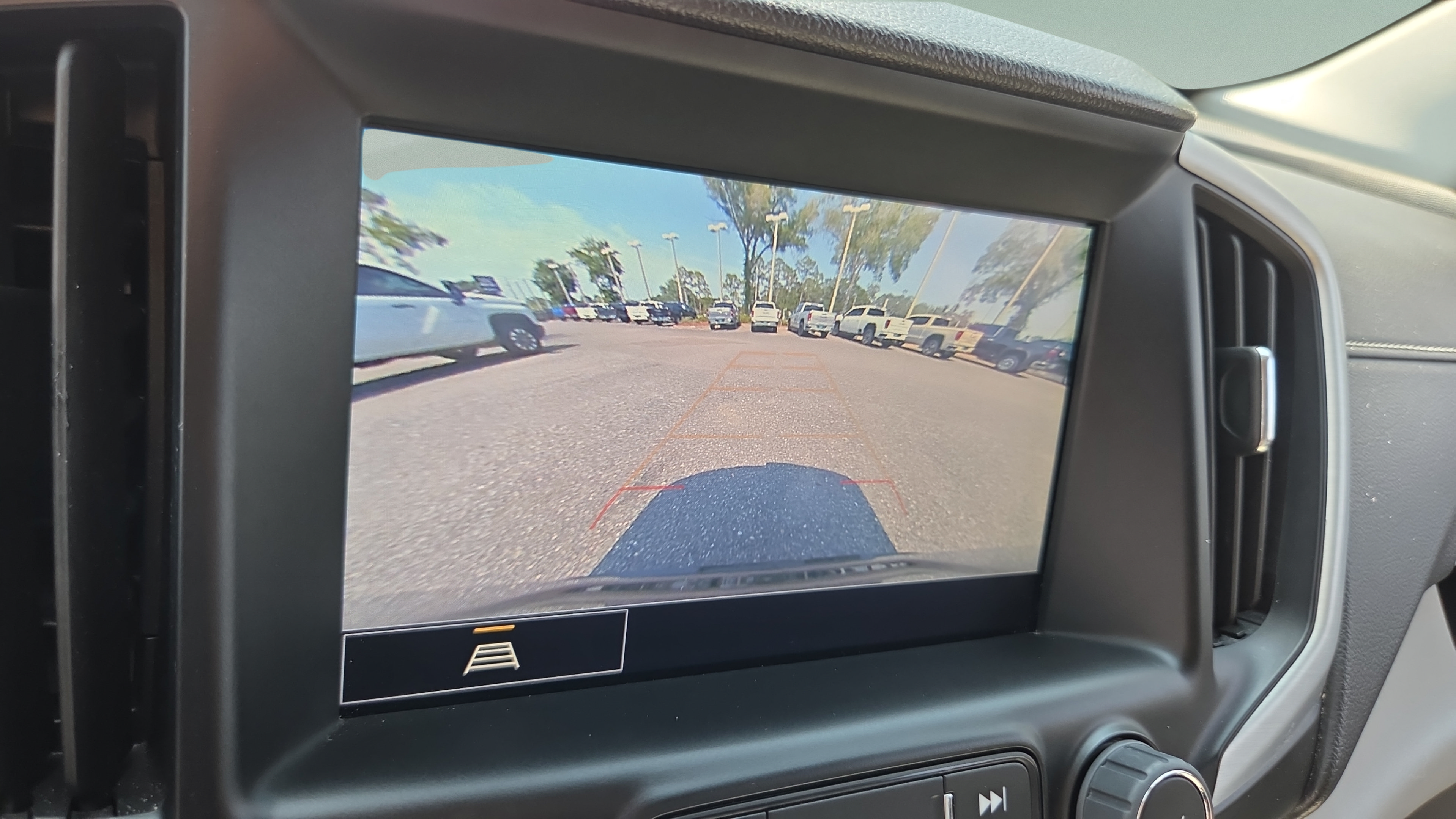 Certified 2024 GMC Terrain SLT FWD image 19