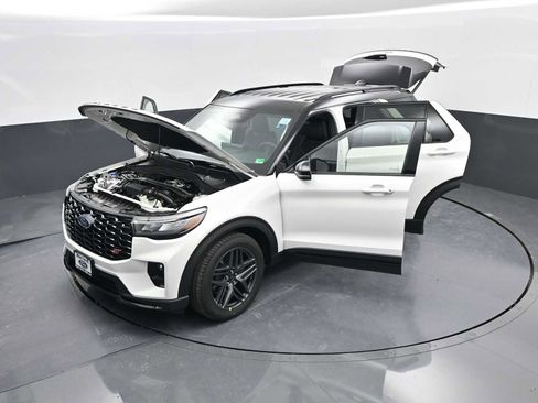 New 2026 Ford Explorer ST image 68