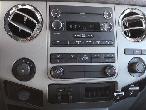 Used 2014 Ford F250 XLT AWD/4WD image 13