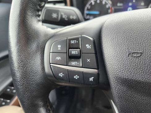 Used 2022 Ford Maverick Lariat w/ Lariat Luxury Package image 15