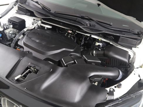 Used 2024 Honda Odyssey Sport image 19