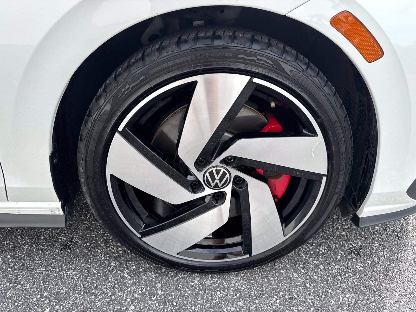 Used 2024 Volkswagen GTI S FWD image 9