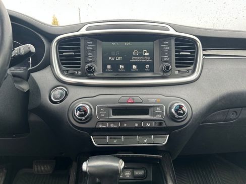 Used 2020 Kia Sorento EX image 23