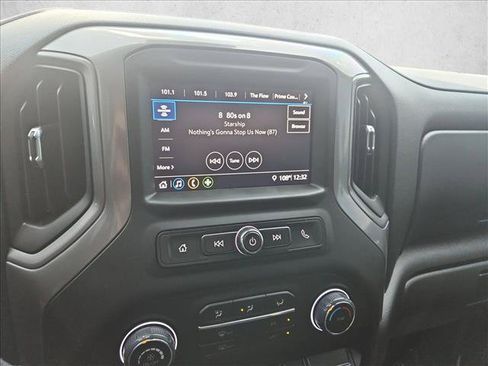 Used 2025 Chevrolet Silverado 1500 Custom w/ Turbomax Blackout Package RWD image 13