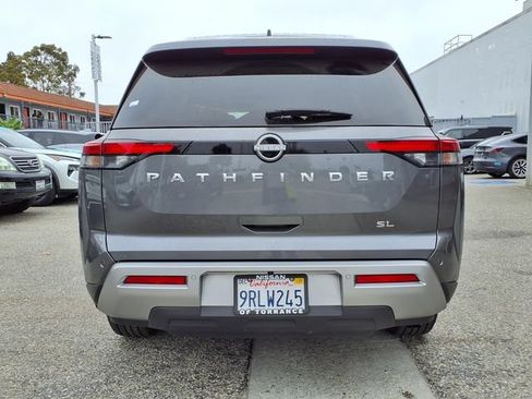 Used 2024 Nissan Pathfinder SL FWD image 20