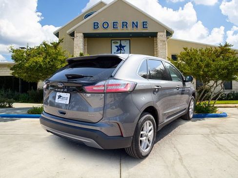 Used 2024 Ford Edge SEL AWD/4WD image 5