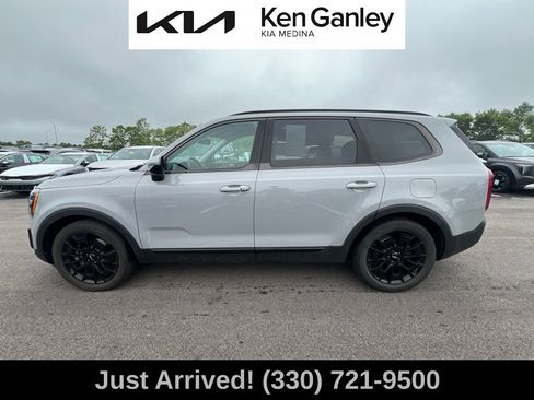 Certified 2022 Kia Telluride SX w/ SX Prestige Package AWD/4WD image 8