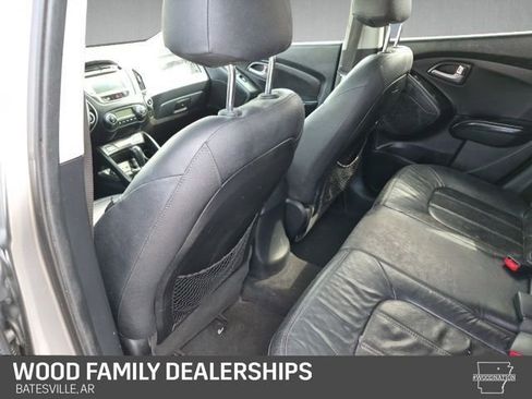 Used 2013 Hyundai Tucson Limited w/ Premium Pkg image 14