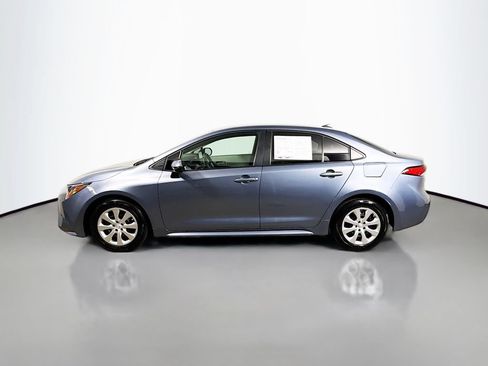 Certified 2025 Toyota Corolla LE w/ Convenience Package FWD image 4