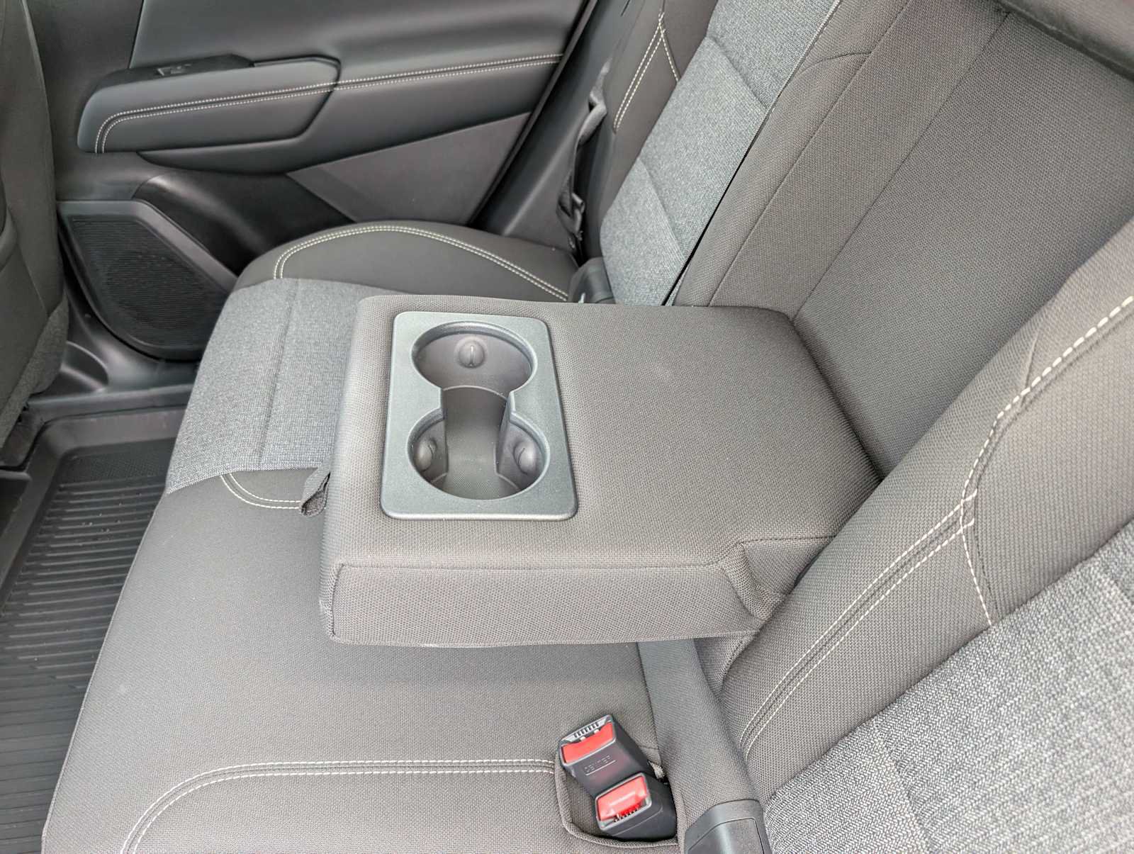 New 2027 GMC Terrain Elevation w/ LPO, Floor Liner Package AWD/4WD image 16