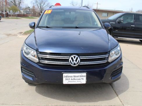 Used 2015 Volkswagen Tiguan SE image 4