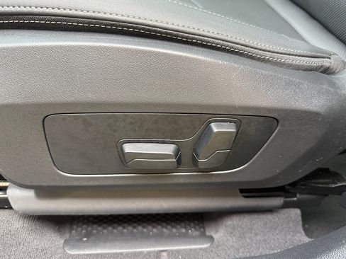 Used 2024 BMW X1 xDrive28i image 23