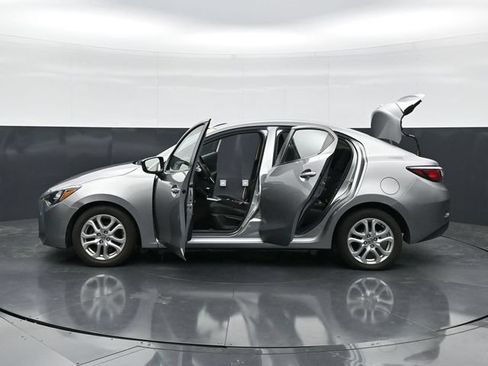 Used 2016 Scion iA FWD image 45