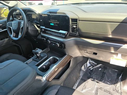 New 2026 Chevrolet Silverado 1500 RST w/ Safety Package AWD/4WD image 8
