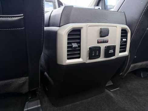 Used 2018 Ford F150 Lariat w/ Equipment Group 502A Luxury image 27