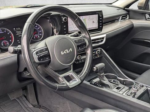 Used 2022 Kia K5 EX image 10