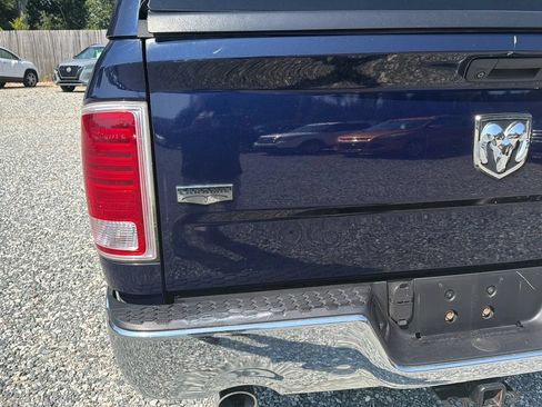 Used 2014 RAM 1500 Laramie AWD/4WD image 7