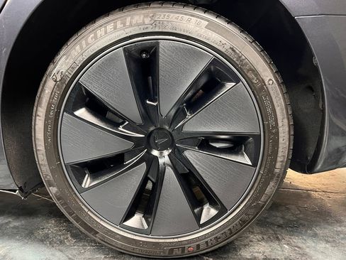 Used 2026 Tesla Model 3 image 28