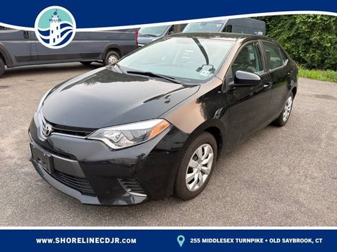 Used 2016 Toyota Corolla LE FWD image 1